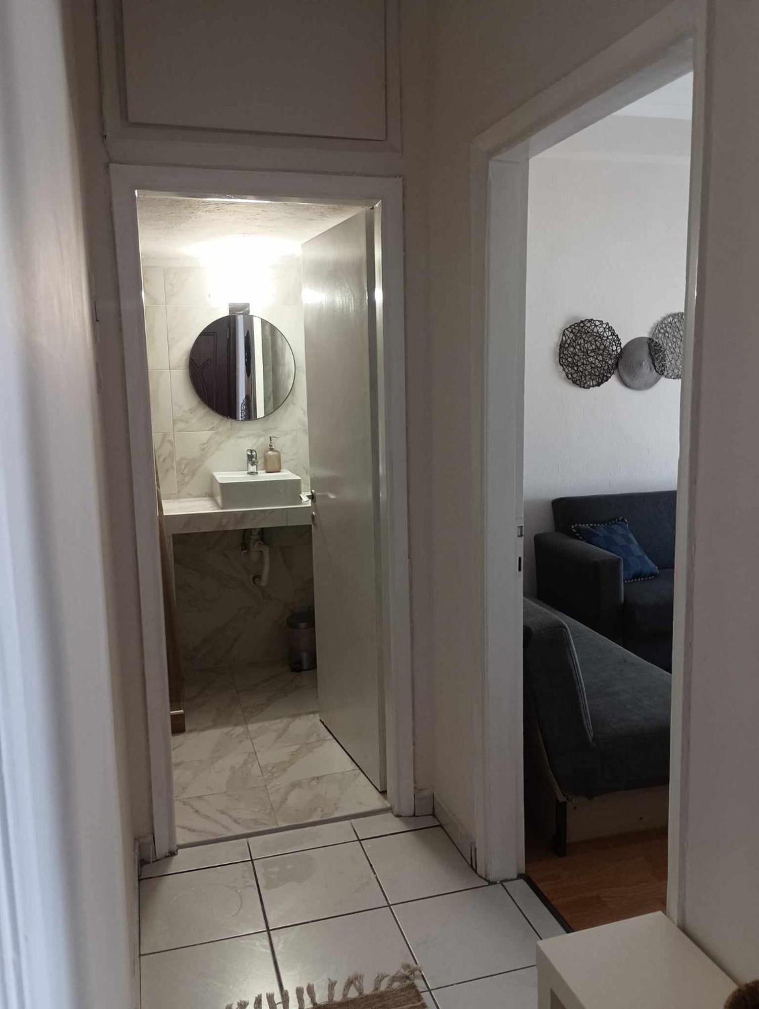 Apartment In The Center Near The Sea Kavála ภายนอก รูปภาพ